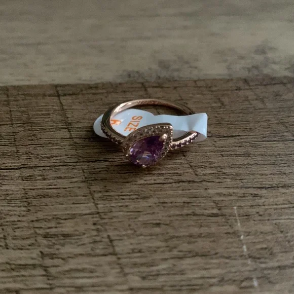 Amethyst Ring - Picture 2 of 4